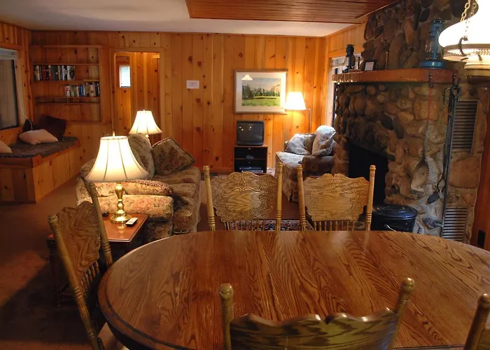9S Pine Cabin