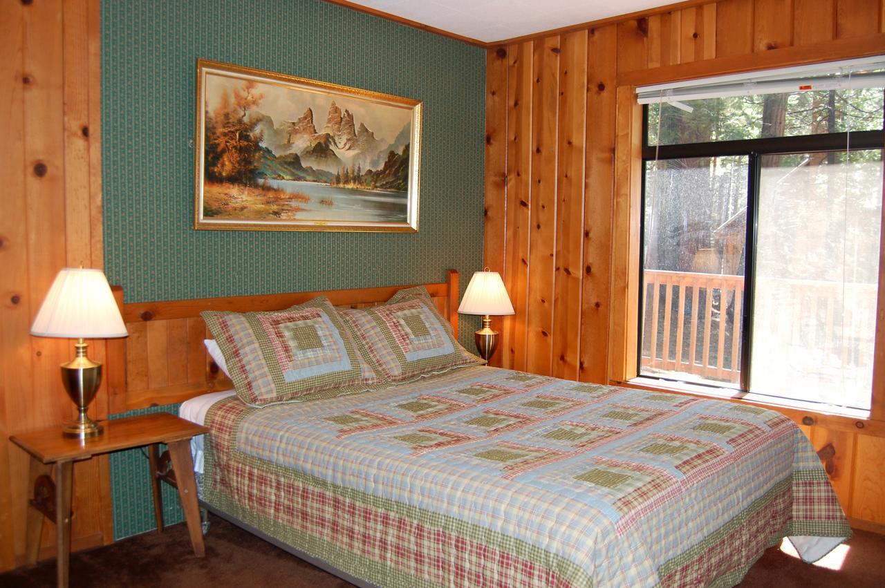Chalet 9s Pine South Wawona